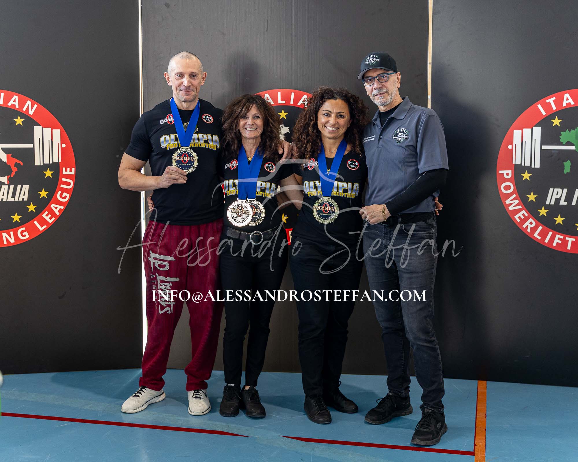 Alessandro Steffan – info@alessandrosteffan.com