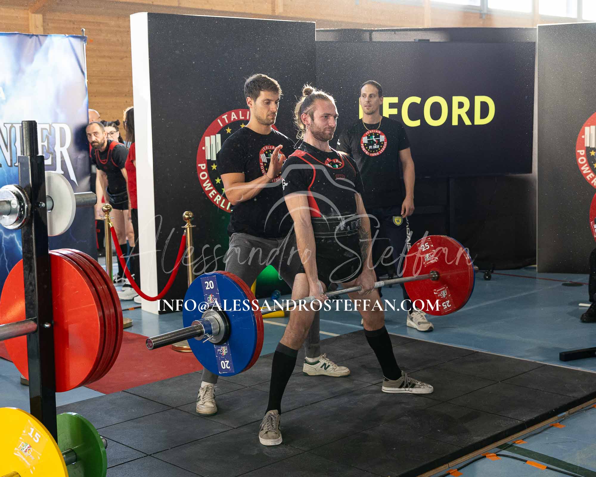 Alessandro Steffan – info@alessandrosteffan.com